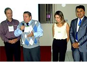 Seminário debate política, serviços e administração