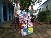 Associação Comercial de Amparo fez doação de fraldas ao Lar dos Velhos