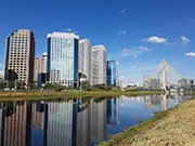 Confiança do consumidor paulista sobe 6 pontos em fevereiro, a mais alta em 30 meses, registra índice da ACSP