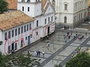 Associação Comercial de SP repudia pichação no Pátio do Colégio