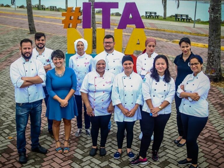 Associação Comercial de Itanhaém promove o evento gastronômico Sabores Caiçara até o dia 25 de novembro
