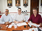Acisa e Aescon assinam convênio
