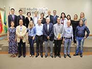 Associação Comercial recebe Delegação Chinesa de Nanjing