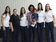Cassia e Helena são as ganhadoras  do Concurso Mamãe e Bebê da ACE