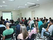 Representantes do segmento de materiais para  construção participam de palestra do Procon