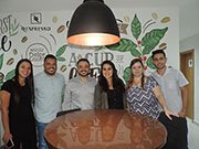 Nestlé inaugura departamento de controle de qualidade de café em Santos