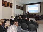 Alunos do 1º Curso de Mediação Empresarial da ACS recebem certificado