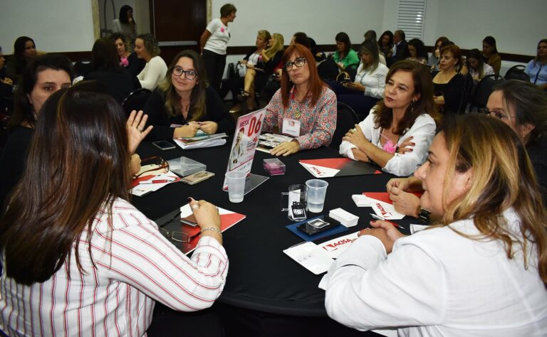 ACISA PROMOVE RODADA  FEMININA DE NEGÓCIOS