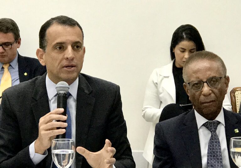 Cotait e Bertaiolli defendem protagonismo das redes Facesp e CACB