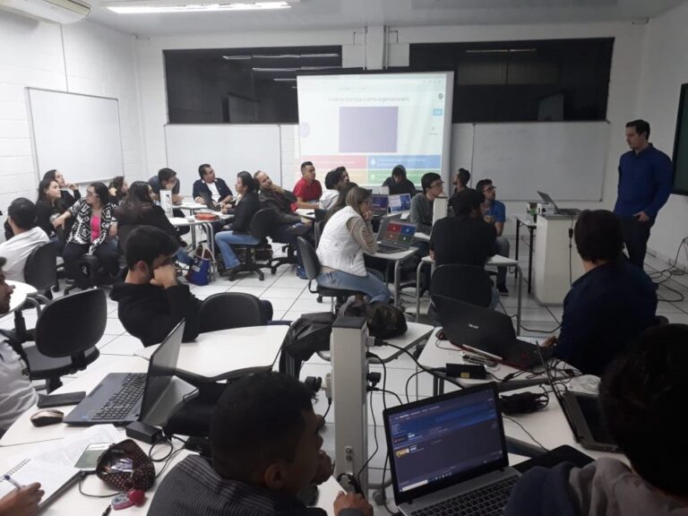 Associados ACE Ourinhos têm desconto em cursos de graduação e pós-graduação