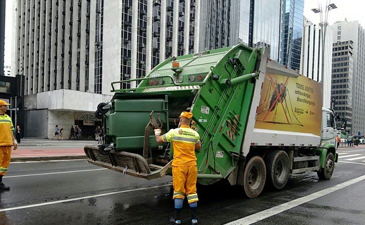 Cadastro obrigatório para comércio gerador de lixo termina nesta segunda-feira