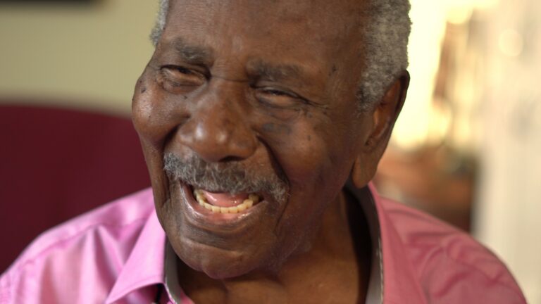 Carlos de Assumpção cria poesia pelos 75 Anos da ACIF