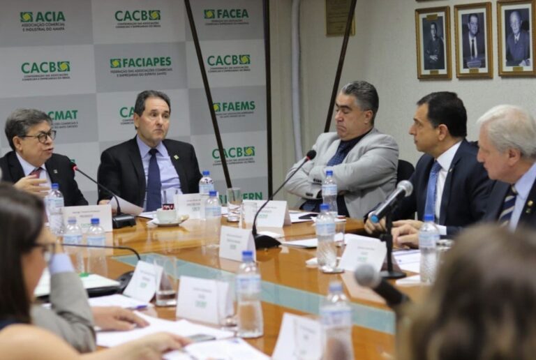 Frente Parlamentar das Associações Comerciais amplia o protagonismo das micro e pequenas empresas