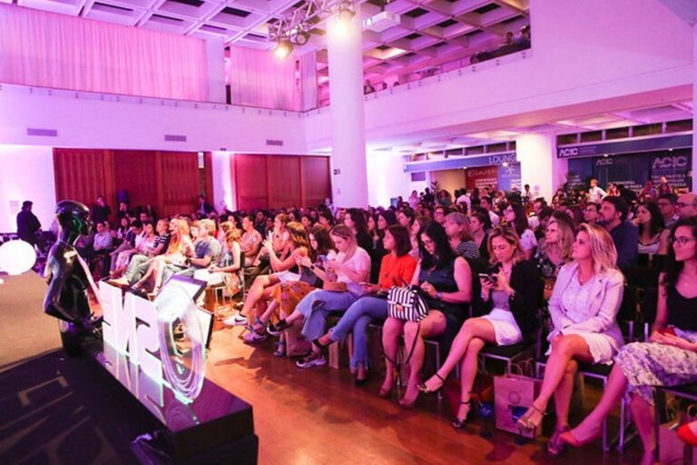 Mais de três mil pessoas debatem, em Campinas, os desafios de empreender