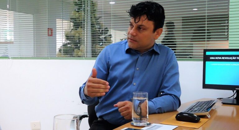 Associação Comercial protege lojas para abertura no domingo