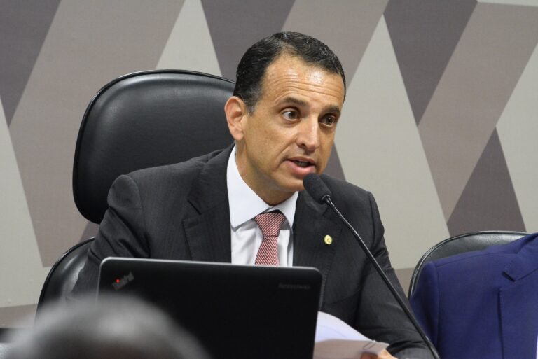 Comissão que vai analisar a MP do Contribuinte legal é instalada e terá Bertaiolli como relator