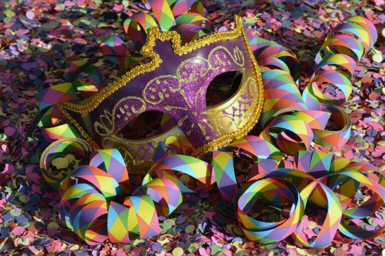 ACSP aponta produtos de Carnaval que mais têm impostos embutidos nos preços