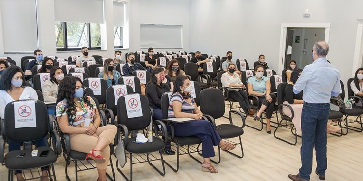 Encontro mensal com colaboradores evolui e vira “#Conexão ACE”