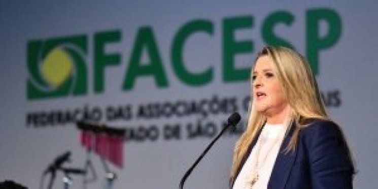 Adriana Flosi assume secretaria municipal de Campinas