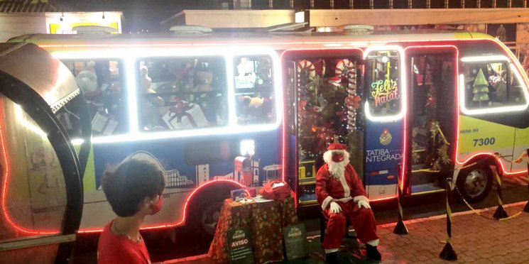 Ônibus do Papai Noel – programação