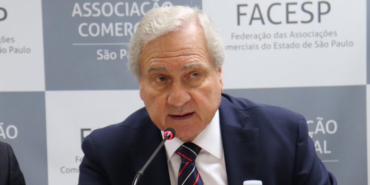 A razão de todos: aumento do ICMS prejudica a retomada econômica