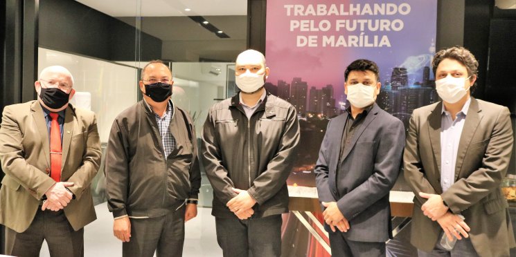 Dirigentes da ACIPP Presidente Prudente conhecem instalações da ACIM Marília