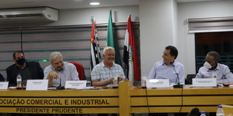 Caravana do PFor em Presidente Prudente: Facesp destina recursos a associações comerciais da região