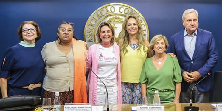 CMEC inicia a Campanha do Agasalho 2022
