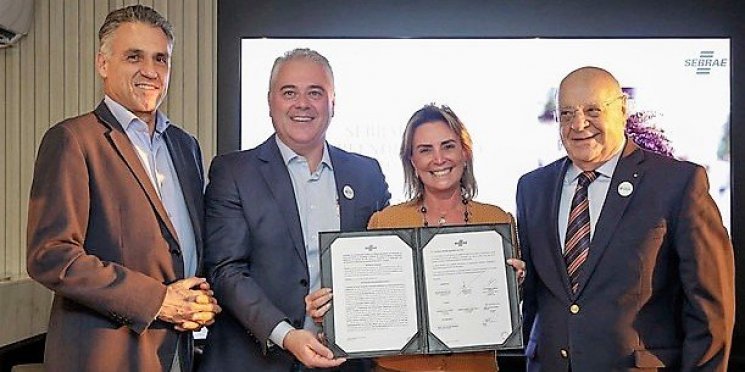 CMEC da Facesp renova parceria com o Sebrae-SP