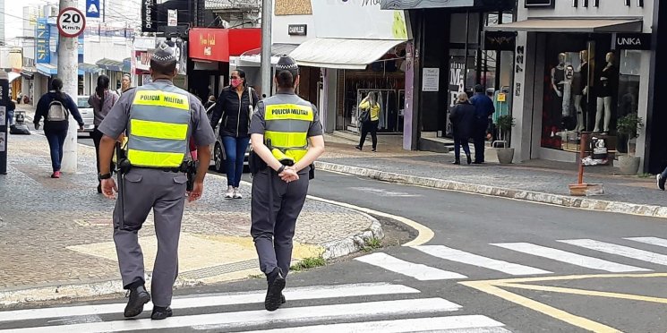 Segurança intensificada ajuda a atrair consumidores para lojas