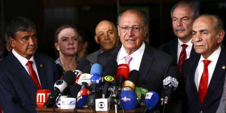 Instituto UNECS manifesta preocupação quanto à aprovação da PEC da Transição