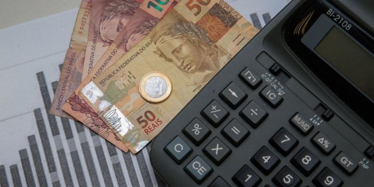 Economia iniciará ano com discussão sobre impostos e novo marco fiscal